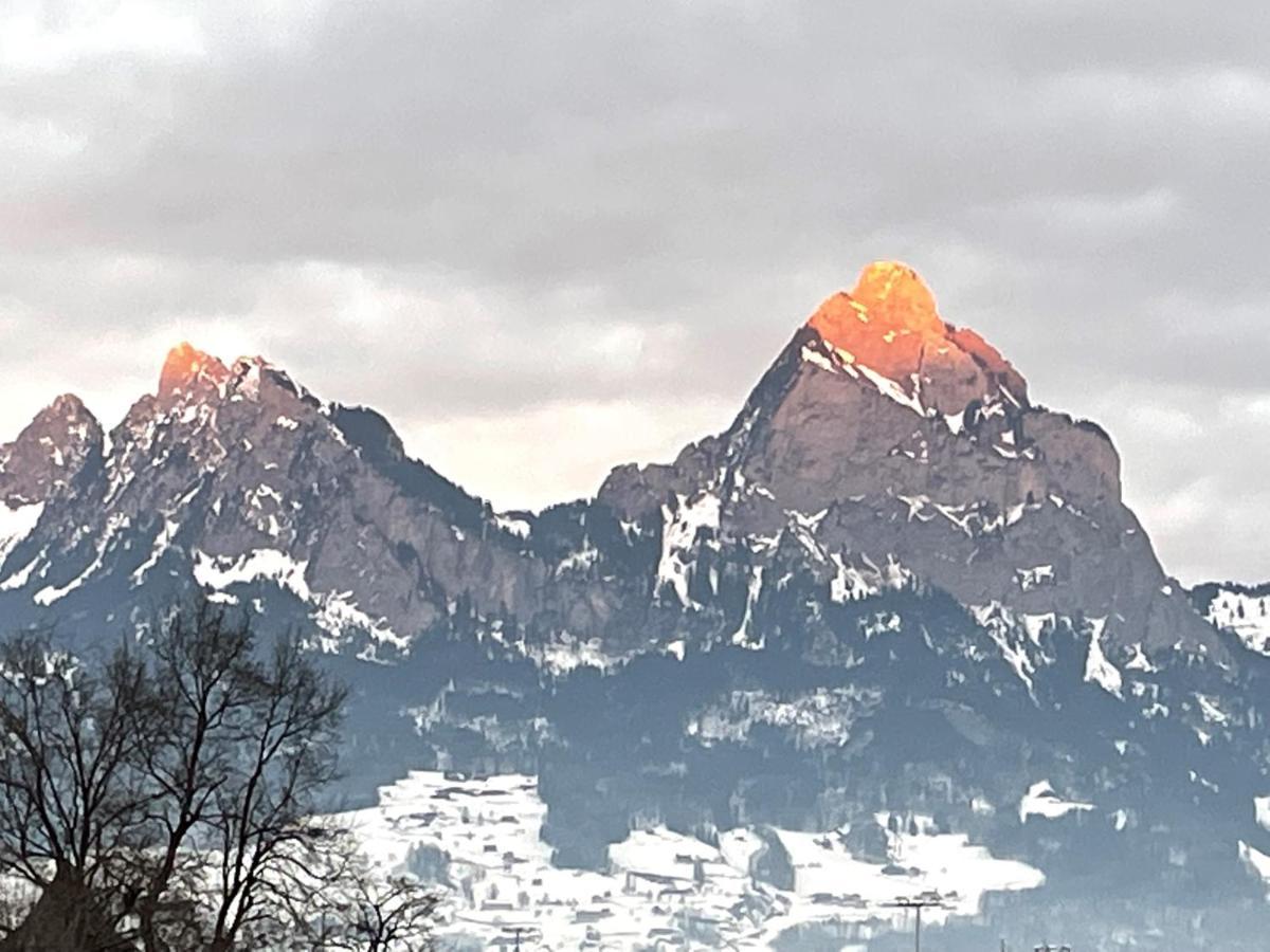 Ferienwohnungen Mit 4 Betten In Gersau Direkt Am Vierwaldstaettersee Luaran gambar